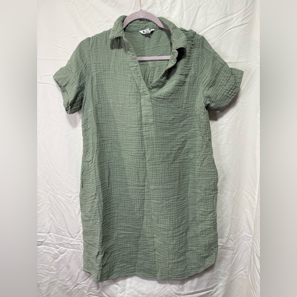 Three Dots Dresses & Skirts - Three Dots‎ Olive Gauge Mini Dress